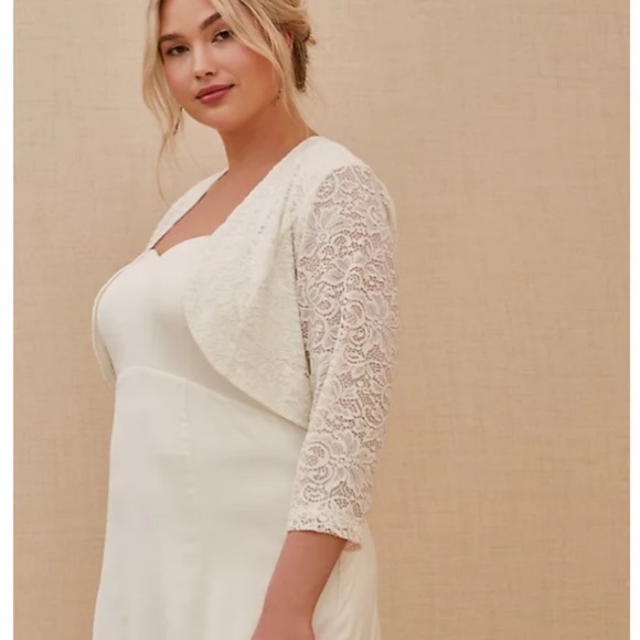 BRIDAL WHITE LACE OPEN FRONT SHRUG - Picture 4 of 6